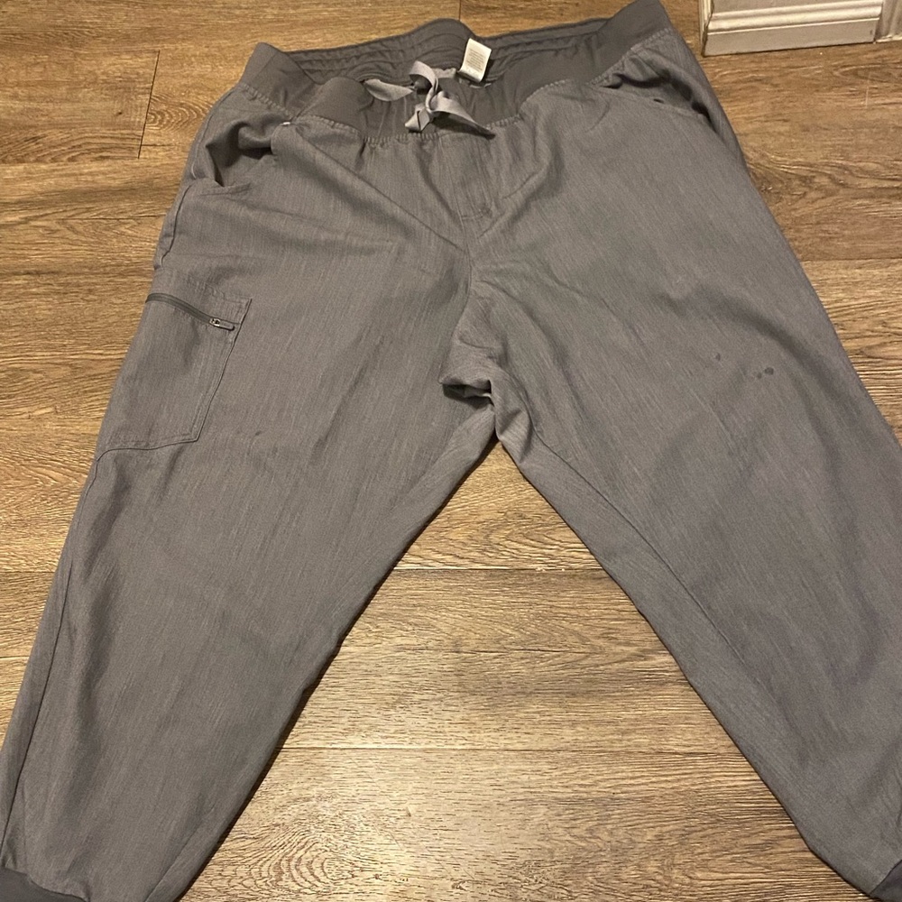 Figs Gray Women's Scrub Pants